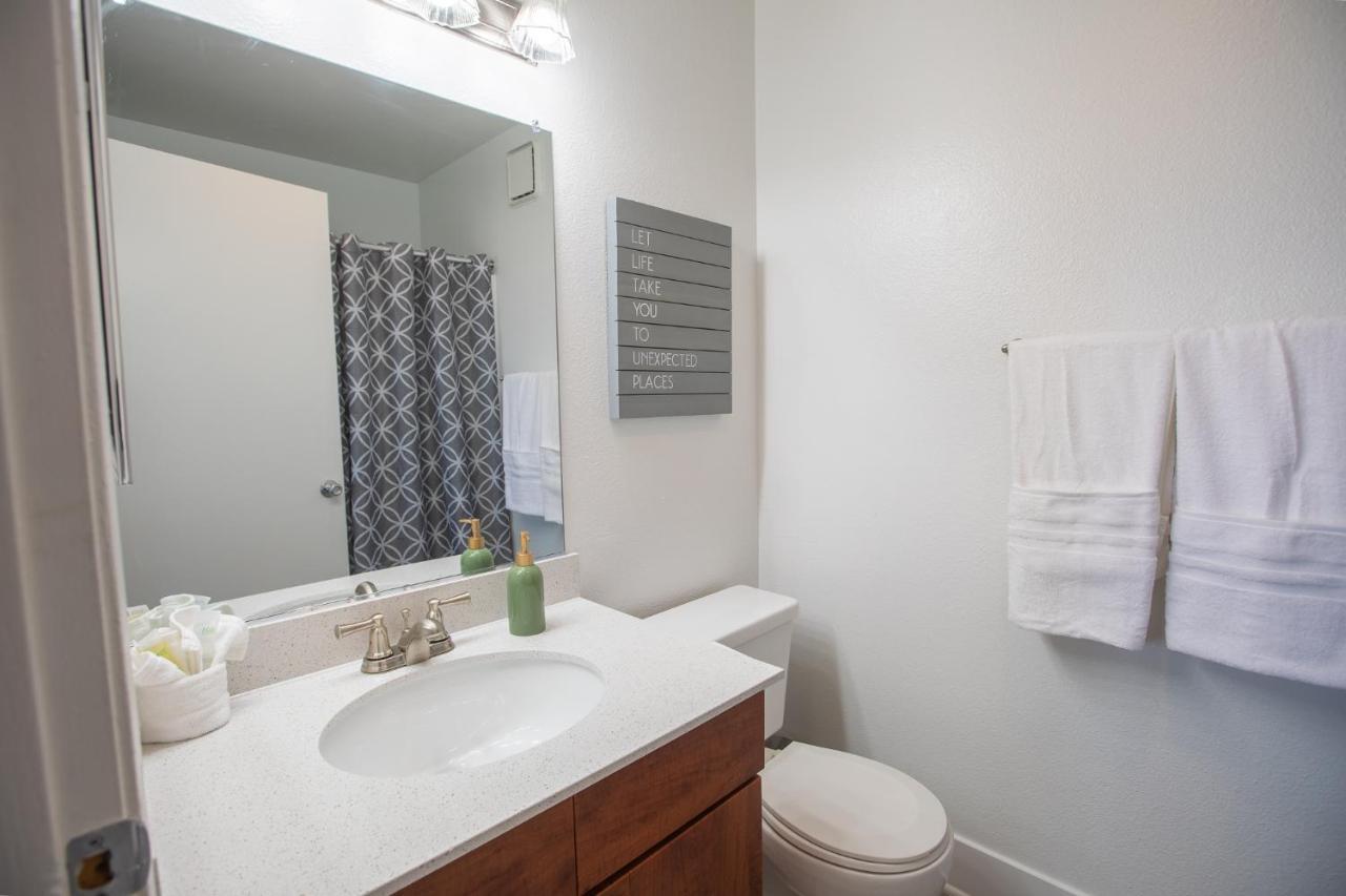Huge Private 2br Apartment-pool-gym-spa *