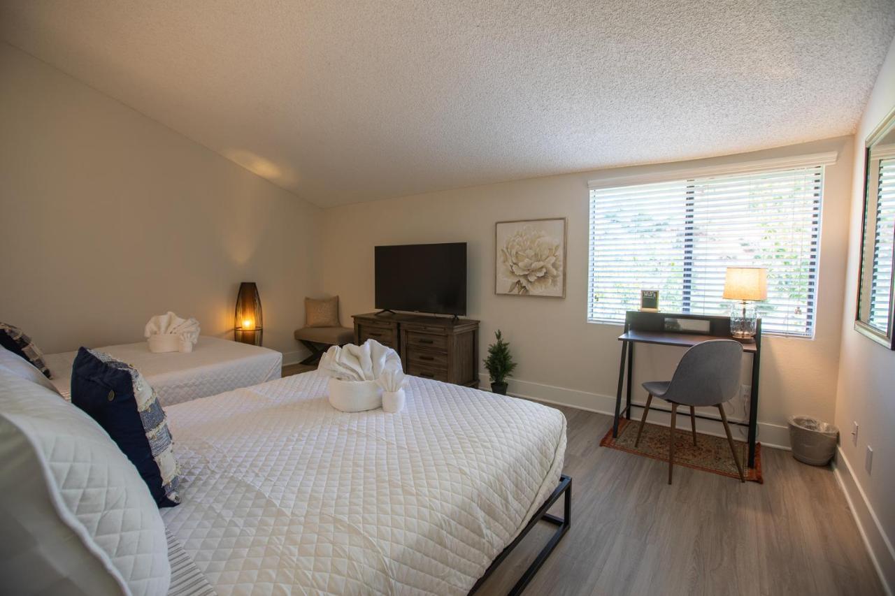 Apartment Huge Private 2br Apartment-pool-gym-spa Oceanside
