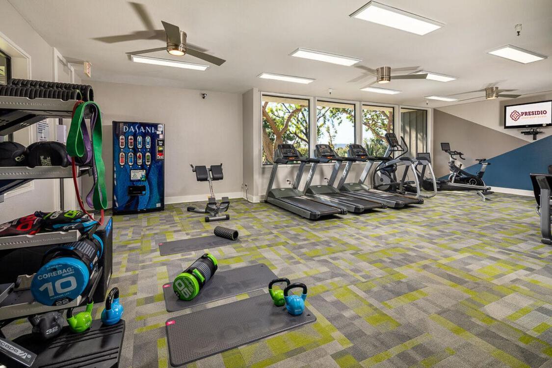 Huge Private 2br Apartment-pool-gym-spa Apartment Oceanside
